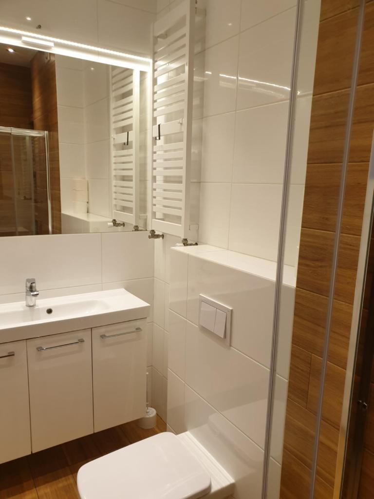 Maly apartament w zieleni blisko jeziora photo 4