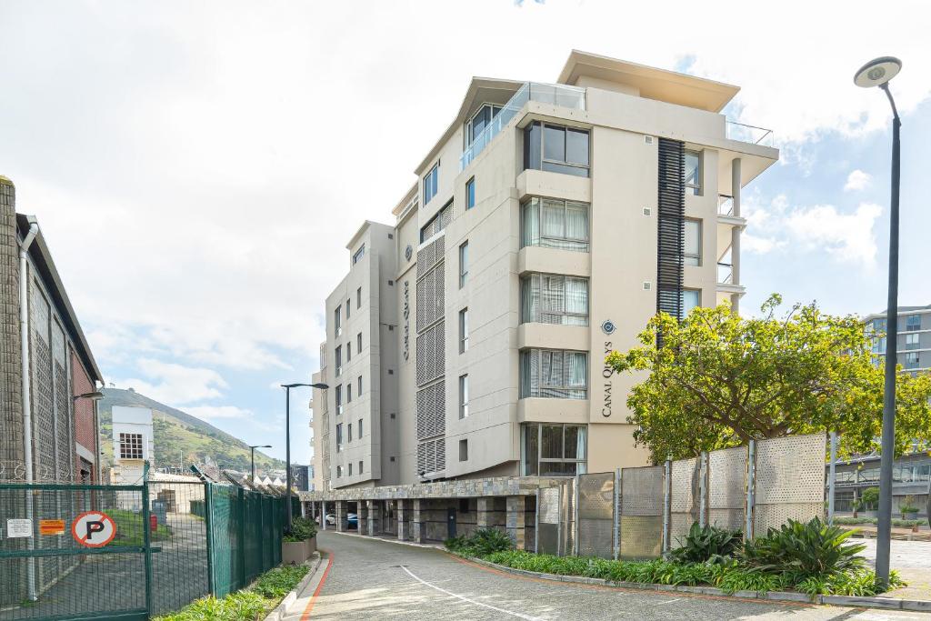 Canal Quays Apartments