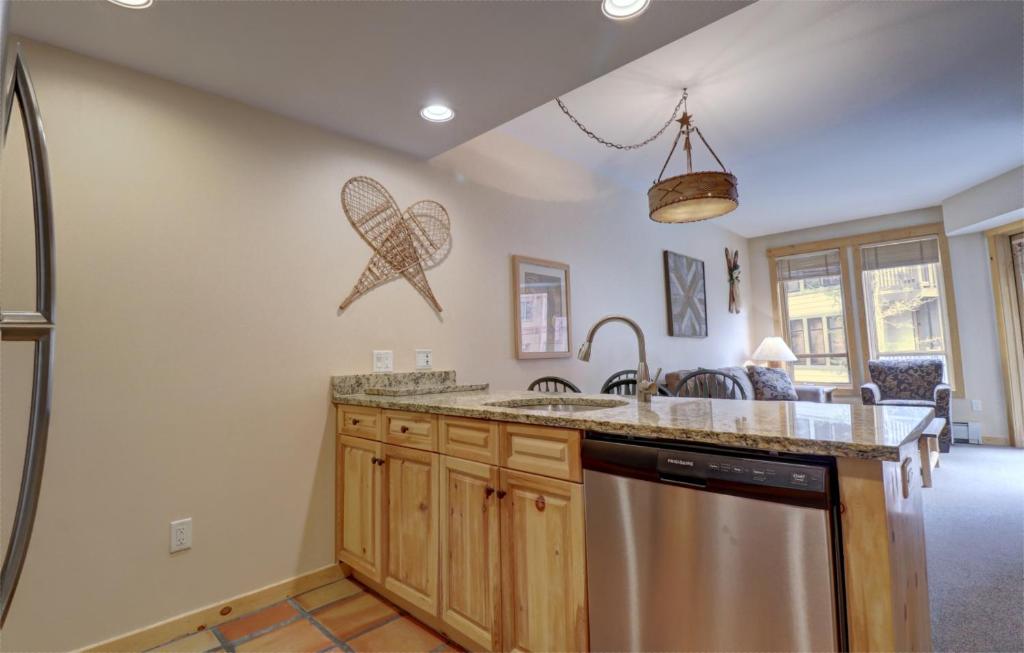 Tx212 Taylors Crossing Condo photo 3
