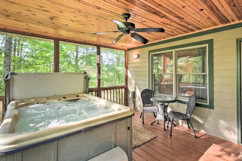 The Get Away at the Sautee Mountain Retreat photo 1