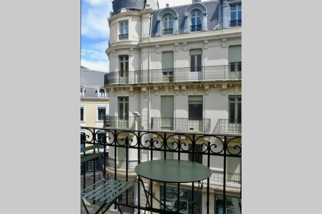 Magnolia : Superbe deux-pièces quartier du Château photo 4