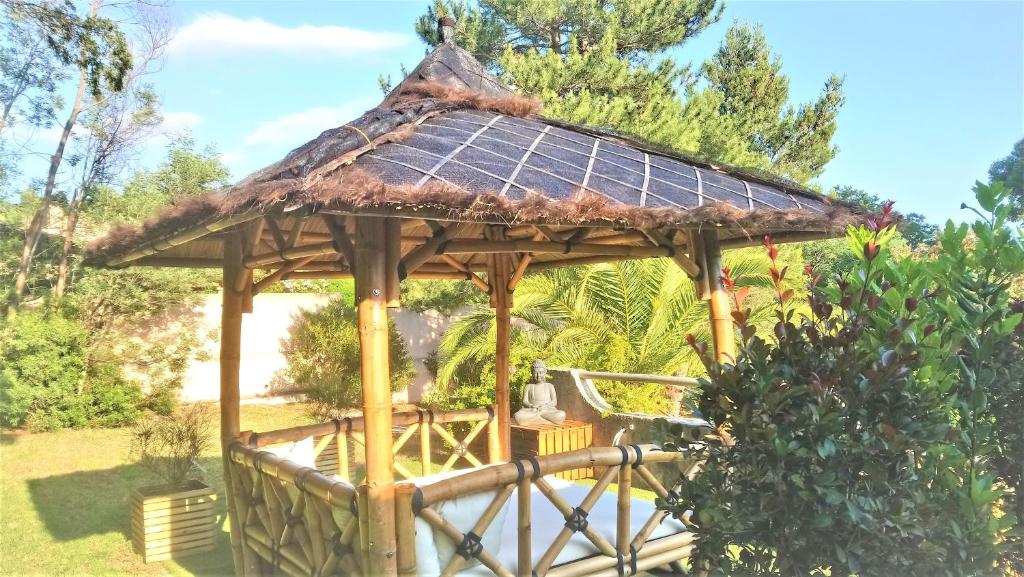 Hotel Les Jardins de Bormes photo 2