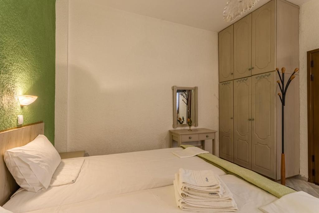 Niriides Apartments photo 2