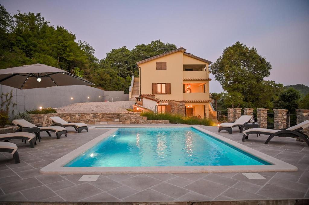 Villa Brbon photo 4