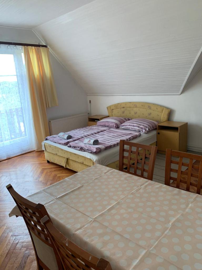 Kriszta Apartmanház photo 2