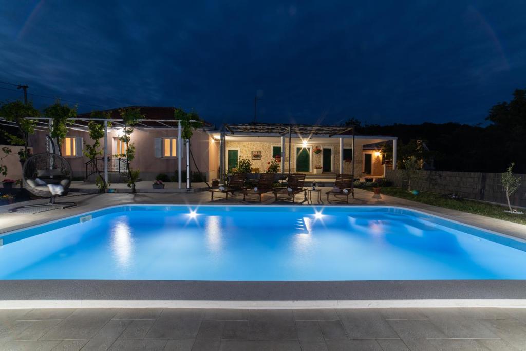 Villa Ante photo 2