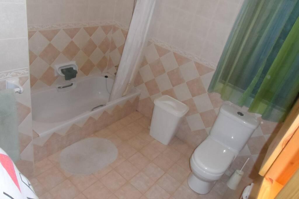 Private room in Shared apartment close to University of Malta & Mater Dei photo 2