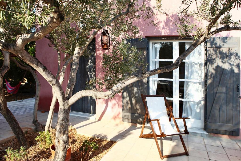 Roxanne's Olive Grove House photo 4