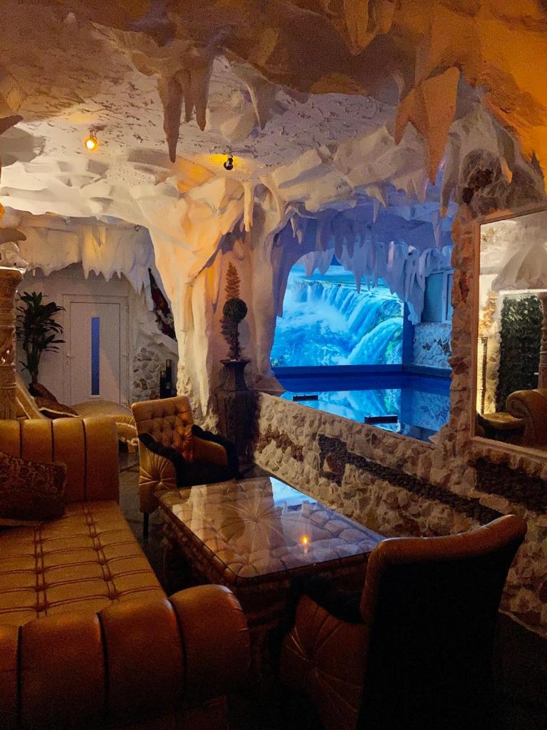 Bali Colosseum Hotel photo 4