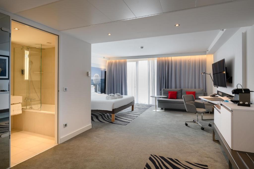 Сьюит (Полулюкс), Novotel Wien Hauptbahnhof
