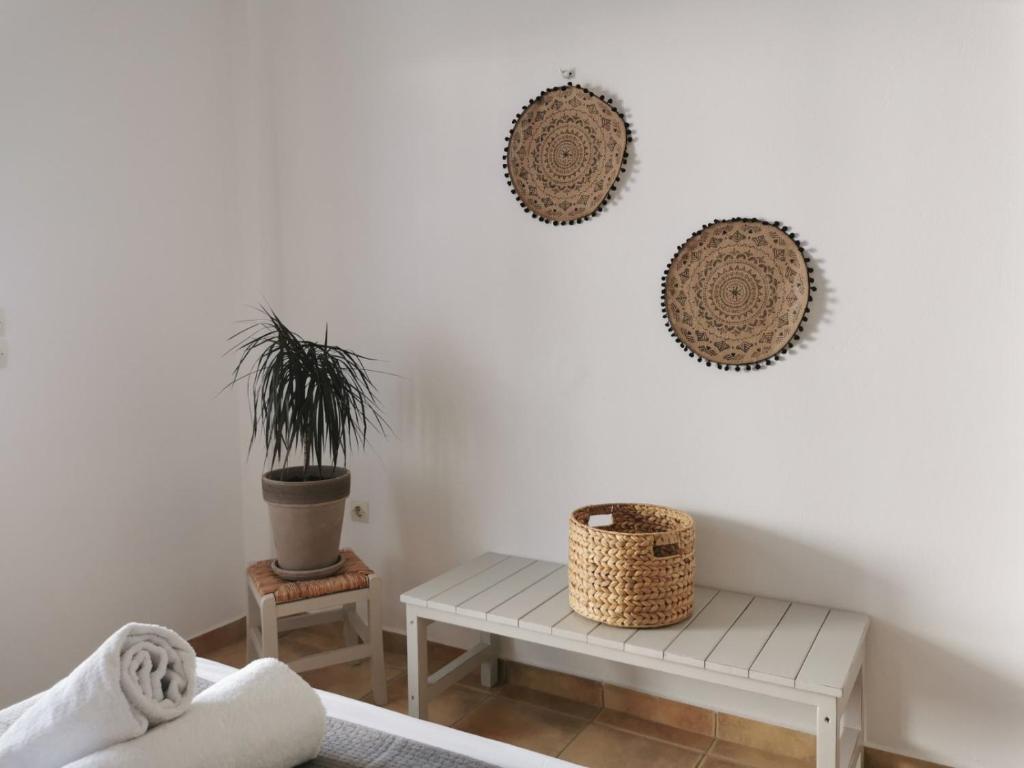 Helen's Minimal Studios & Apartments photo 2