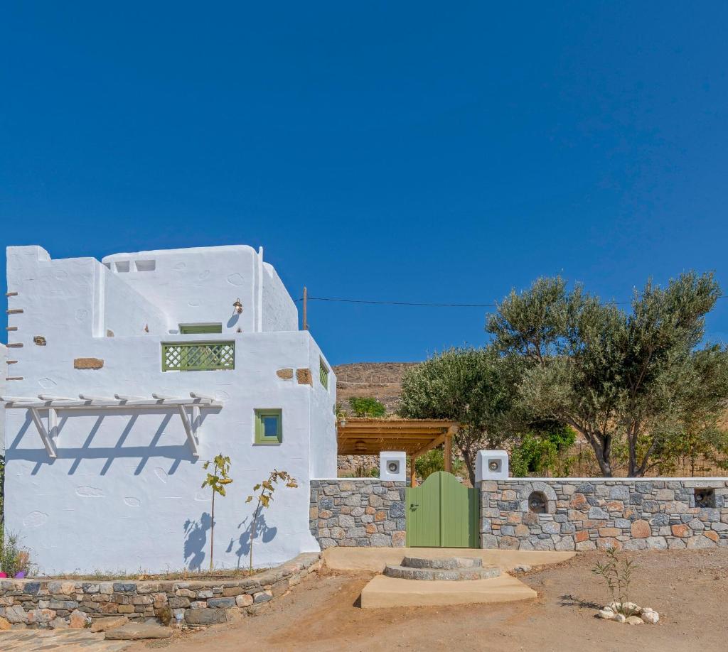 Elia Traditional suites photo 4