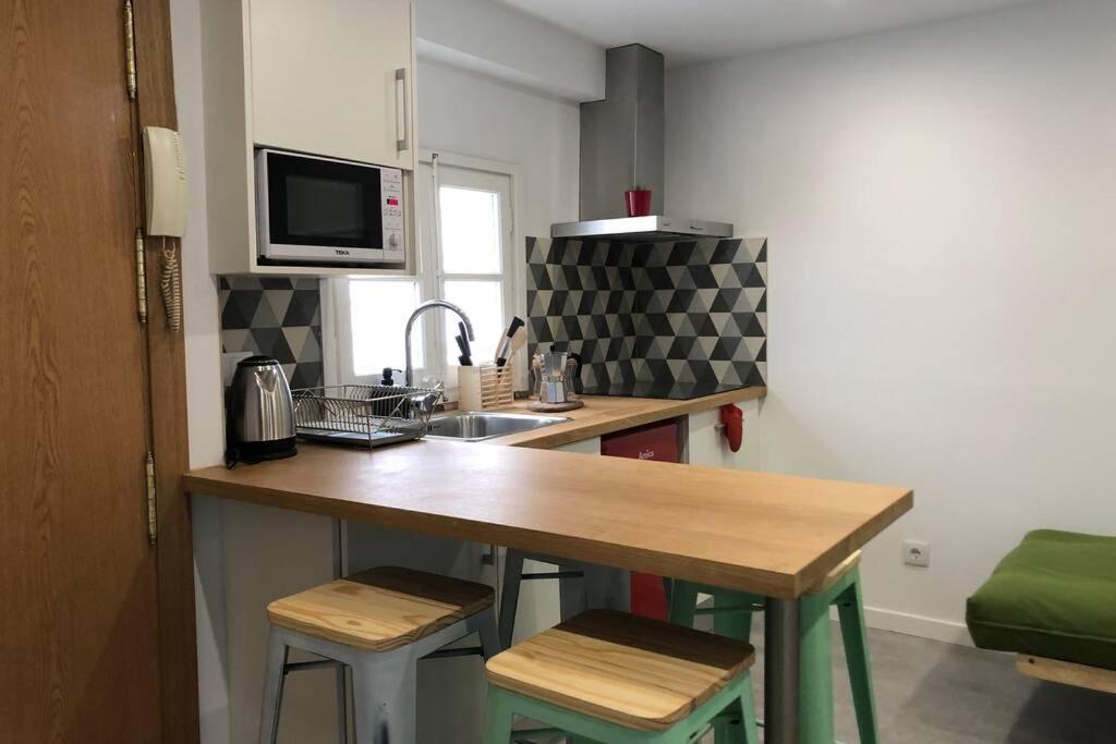 M3 Terrace. Cool apartment 15 min center by metro photo 2