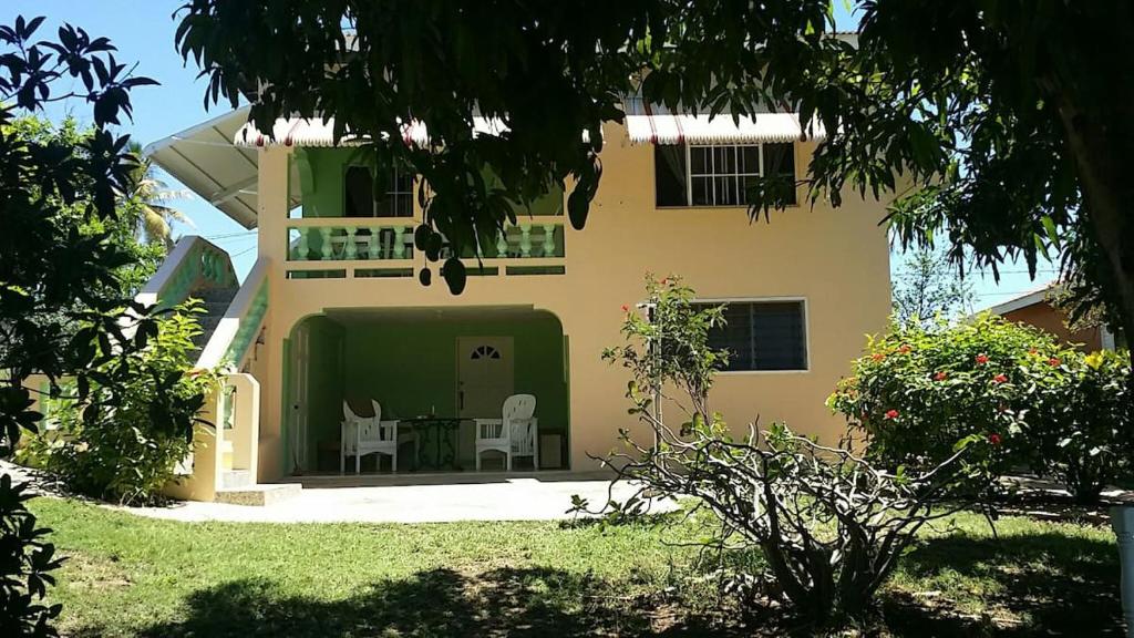 Rock Side Villa On the Beach photo 1