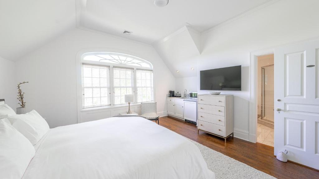 EHP Resort & Marina Room Type - Suite