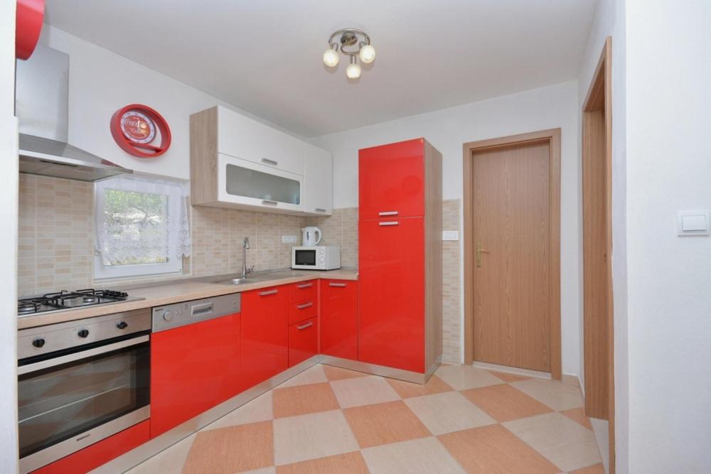 Apartment with sea view 3558-3 photo 4