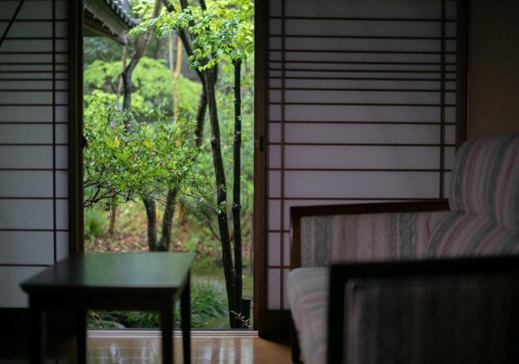 Yufuin Onsen Hinoharu Ryokan photo 1