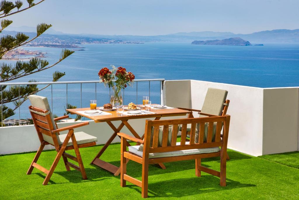 Sunset Home with sea view photo 1