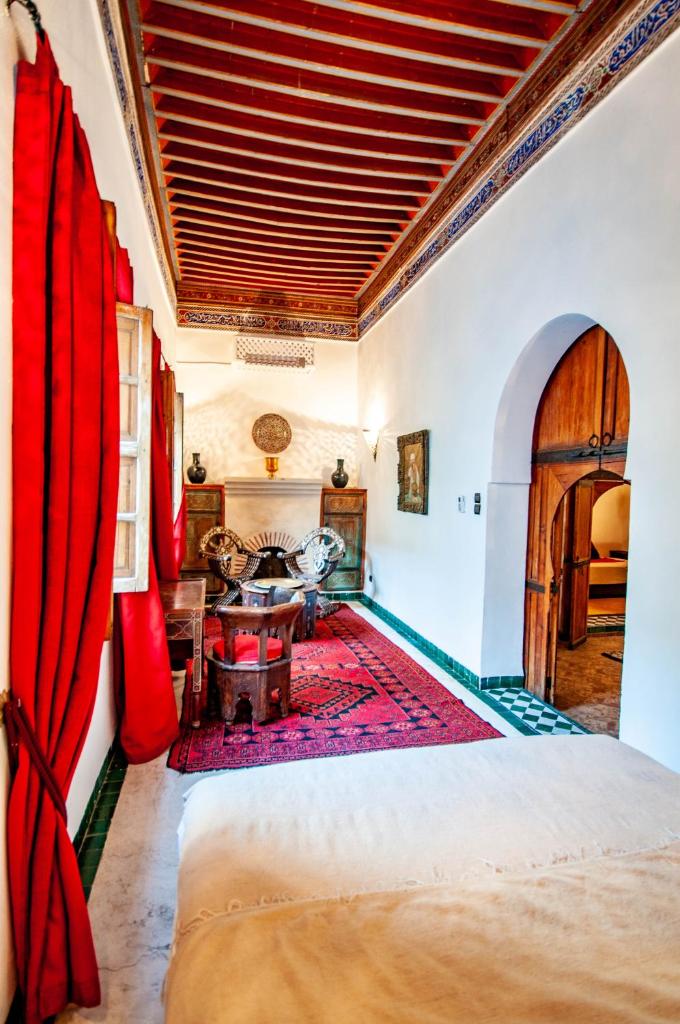 Hôtel & Spa Riad Dar El Aïla - Tap to explore photos