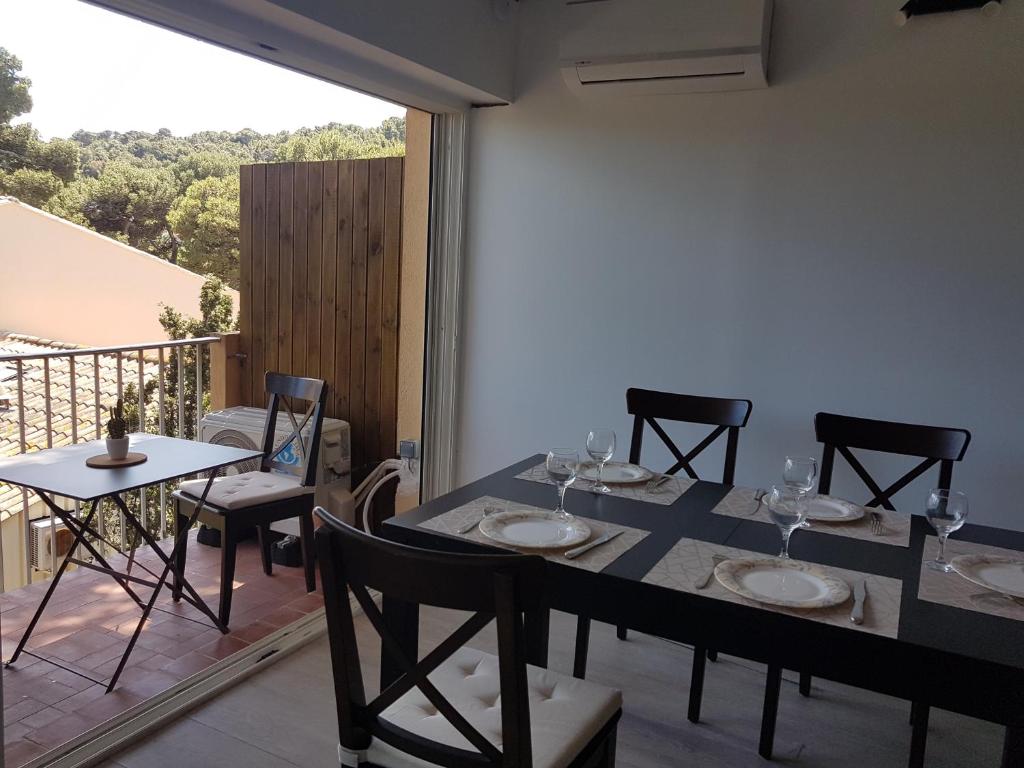 LA FRANQUI proche plage - vue mer - wifi - clim photo 3