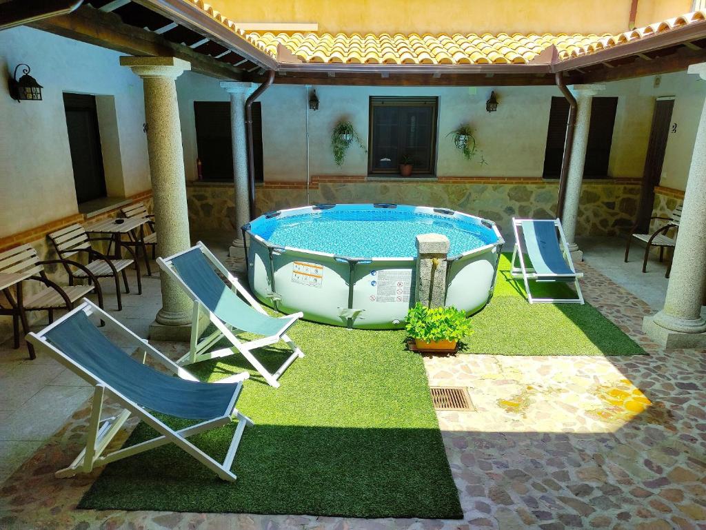 Los Laureles 2