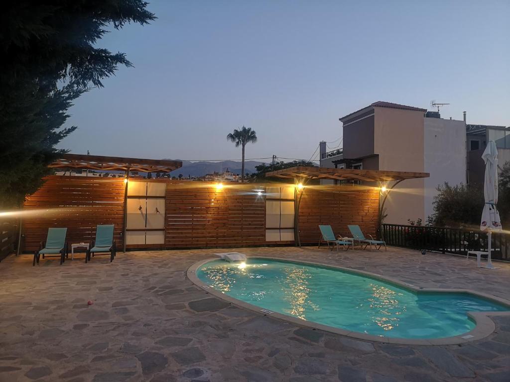 Almiris Seaside Apartments photo 3