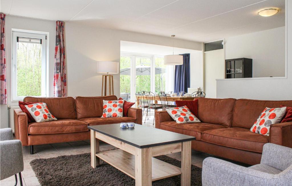 Stunning Home In Kamperland With 4 Bedrooms, Sauna And Wifi photo 3