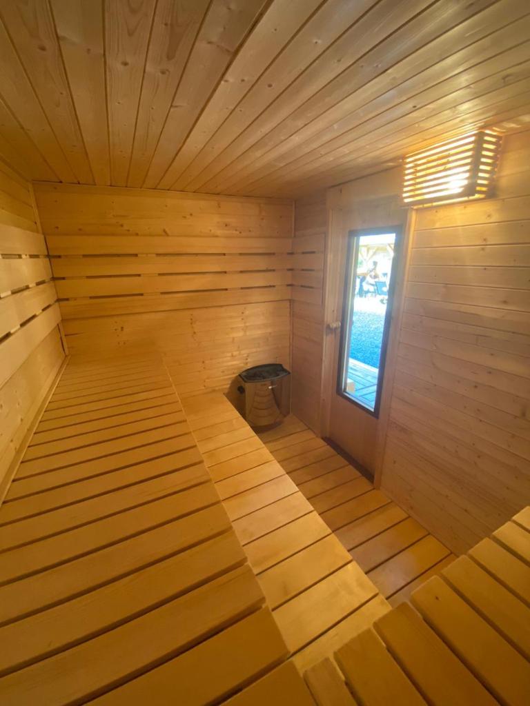 UBYTOVÁNÍ S WELLNESS photo 2