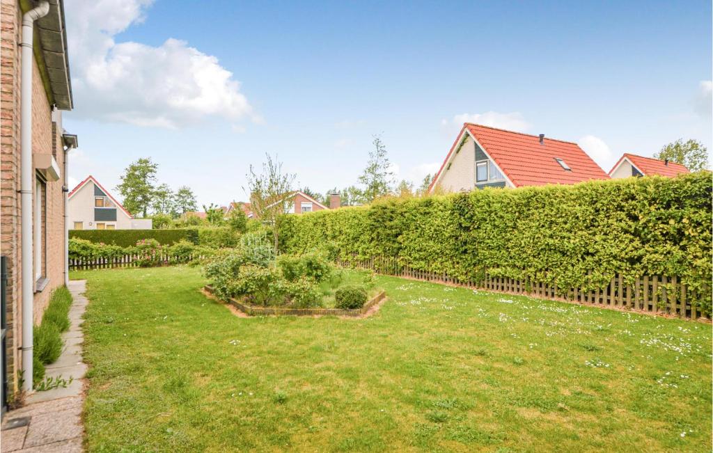 Nice Home In Breskens With 3 Bedrooms And Wifi photo 1