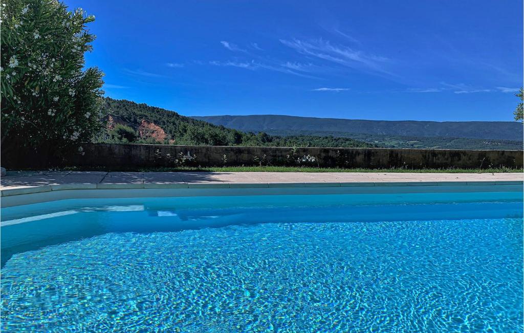 Awesome Home In Goult With 5 Bedrooms, Wifi And Private Swimming Pool photo 4