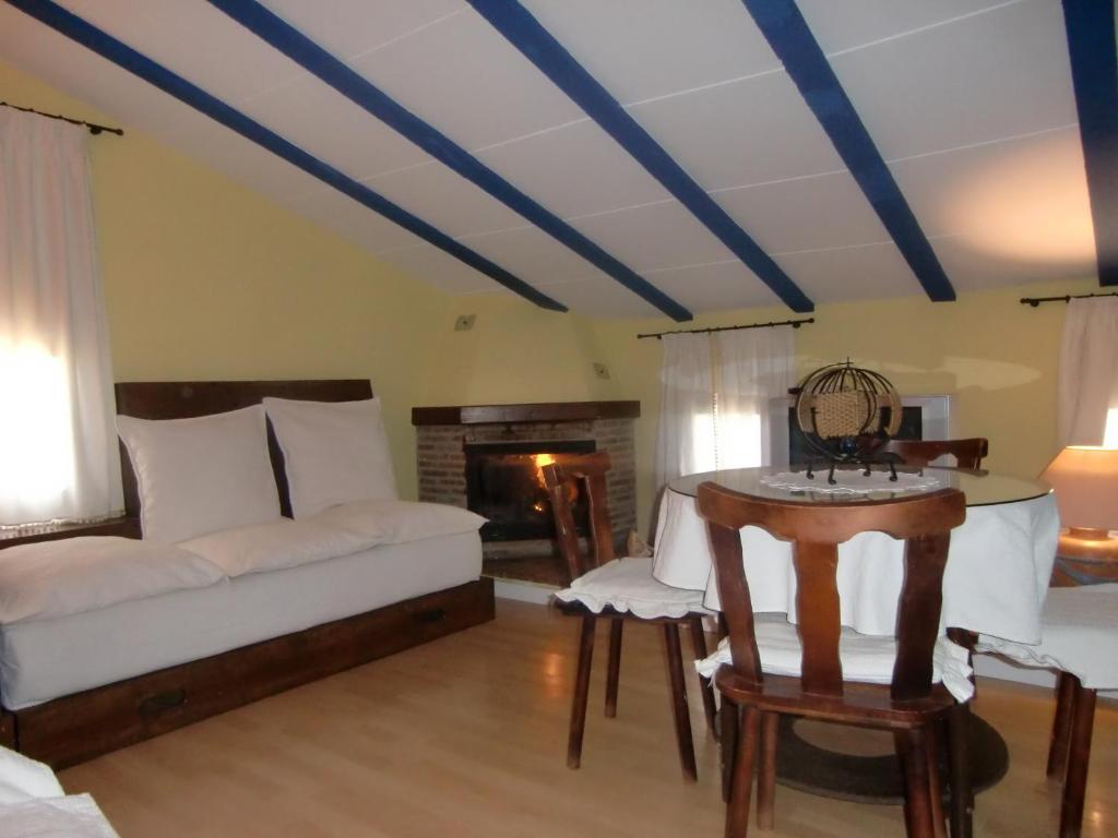 Casa Rural Jose Trullenque photo 2