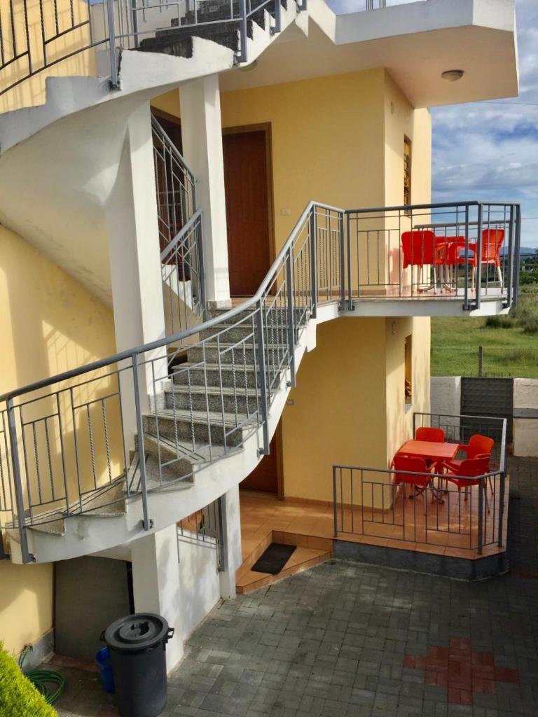 Shyqi Apartments photo 1