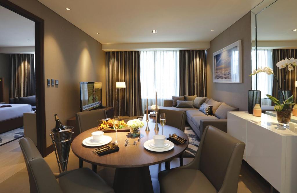 Двухместный (Улучшенный люкс с 1 спальней), Makati Diamond Residences