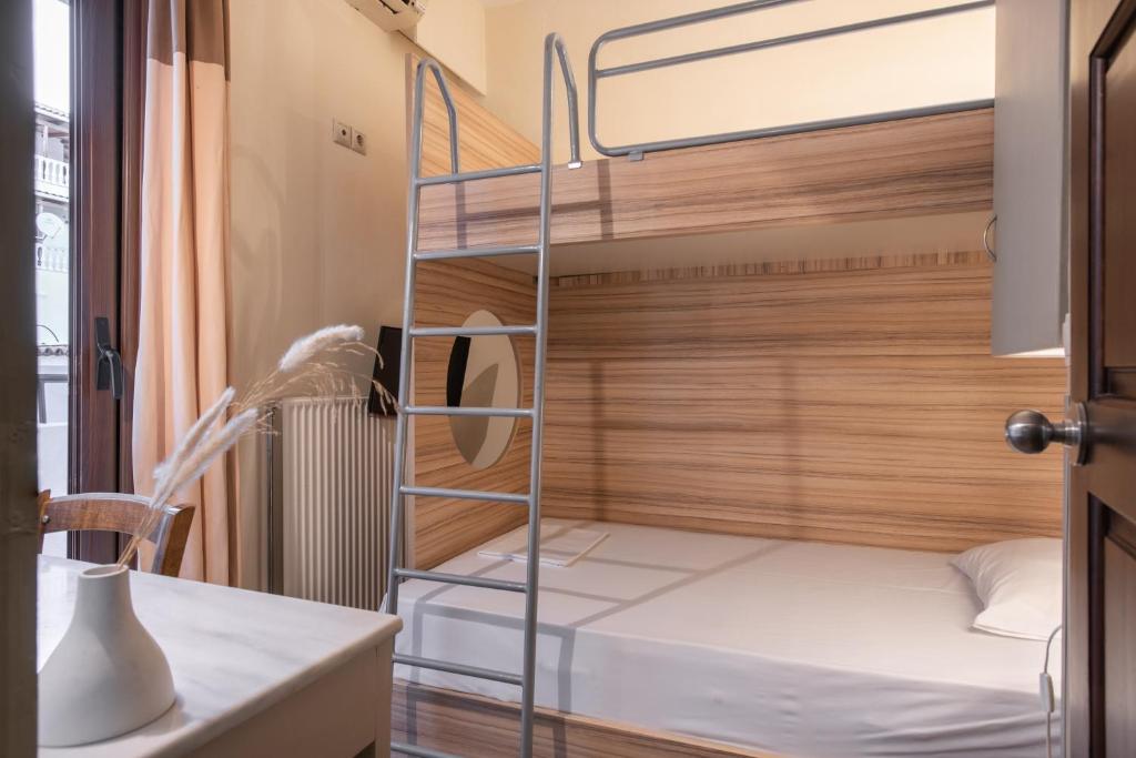 Двухместный (Бюджетный двухместный номер с 1 кроватью), Yria Hotel