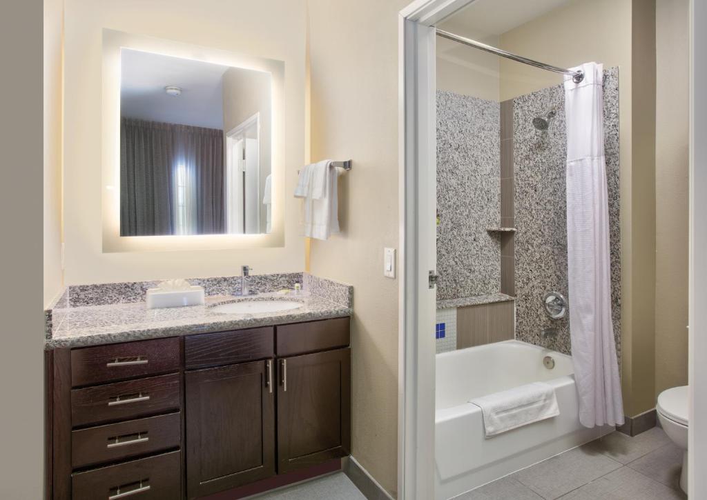 Staybridge Suites Plano - Richardson Area, an IHG Hotel photo 3