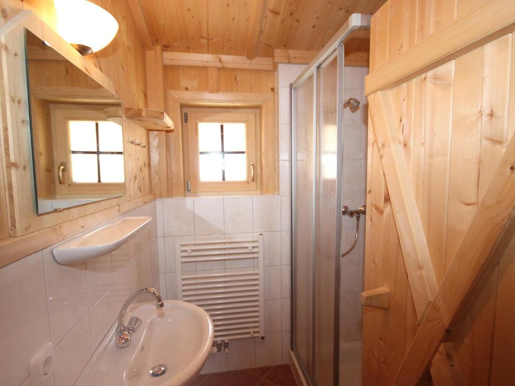 Holiday Home Schwendau-1 by Interhome photo 4
