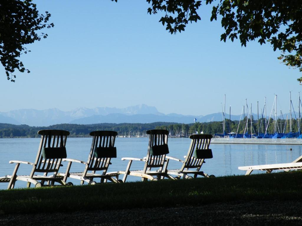 Evangelische Akademie Tutzing photo 3