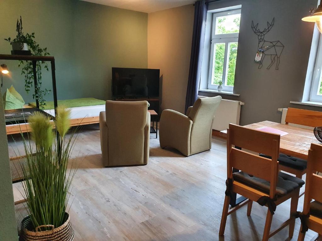 Apartments und Bistro Zum Glasmacher photo 3