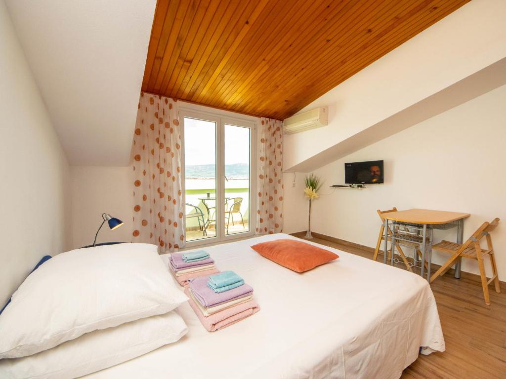 Apartment Šarić-2 by Interhome photo 2