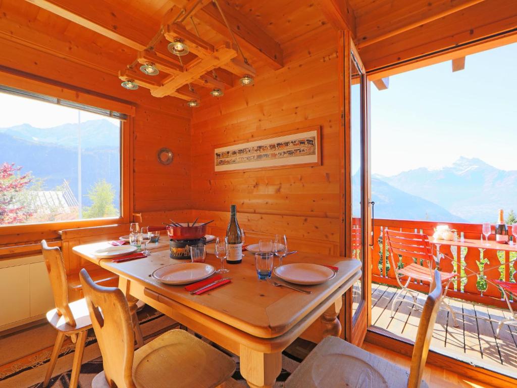 Chalet Zan-Fleuron by Interhome photo 2