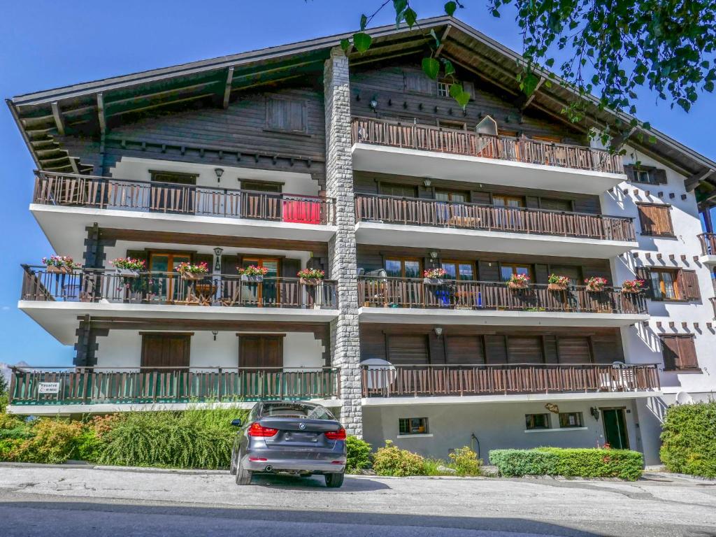 Apartment Mont-Soleil-1 by Interhome