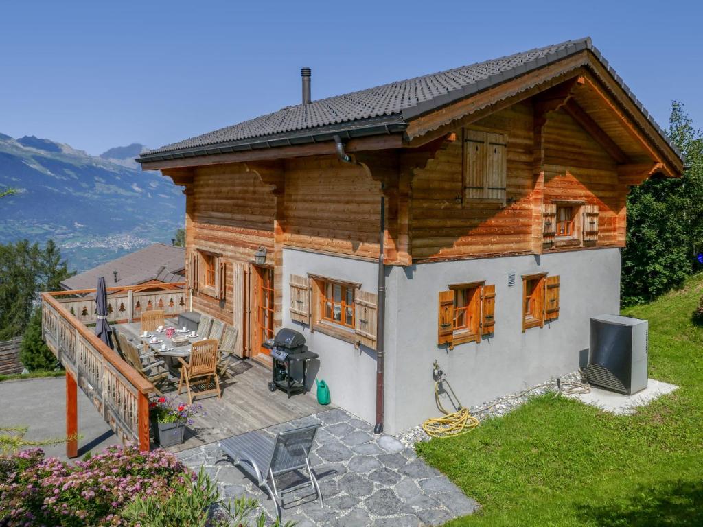 Chalet Le Muveran V6 by Interhome photo 2