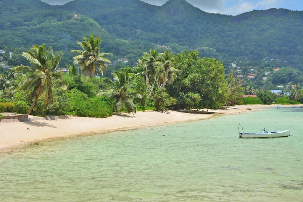 Petit Baie Chalets photo 2