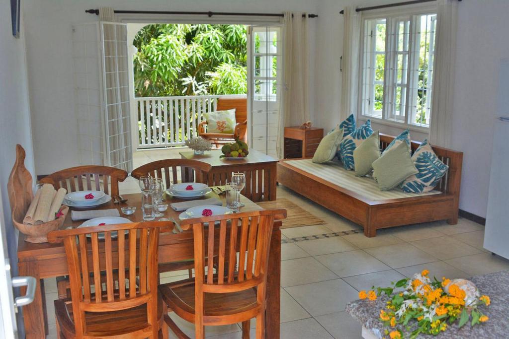 Petit Baie Chalets photo 3