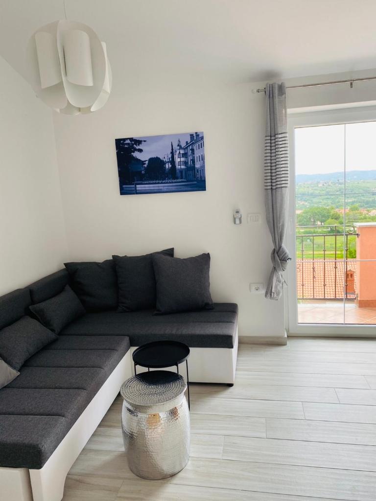 Apartma Mija-Dekani photo 4