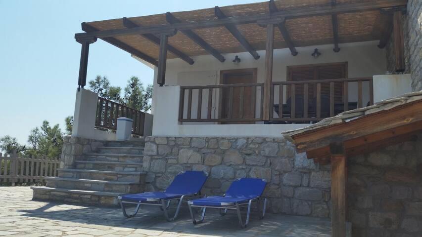 Aliki House photo 3