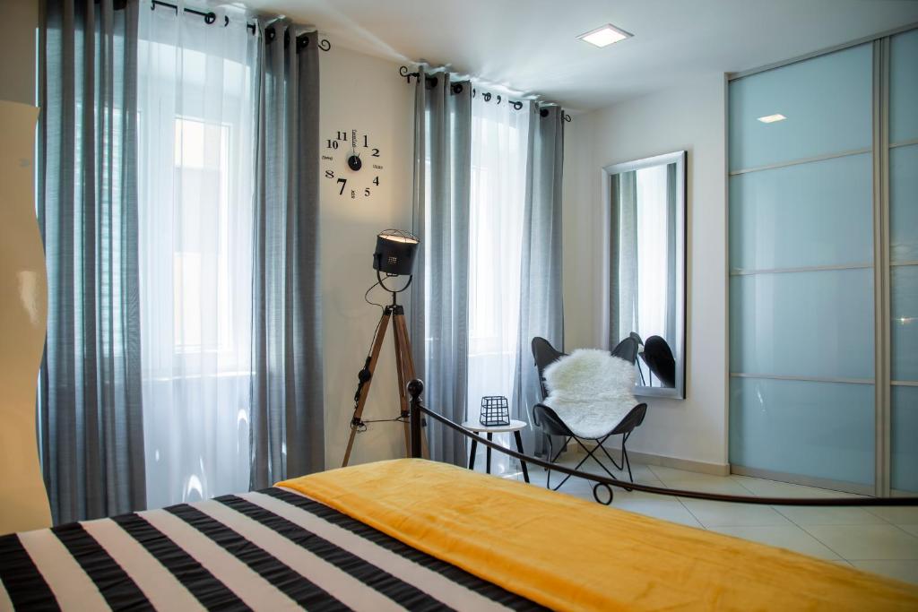 PORTA AUREA - One Bedroom Apartment photo 2
