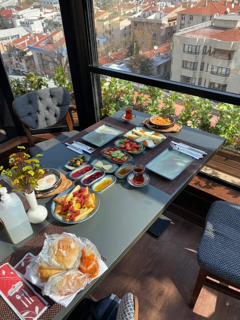 The Life Hotel & Spa photo 2