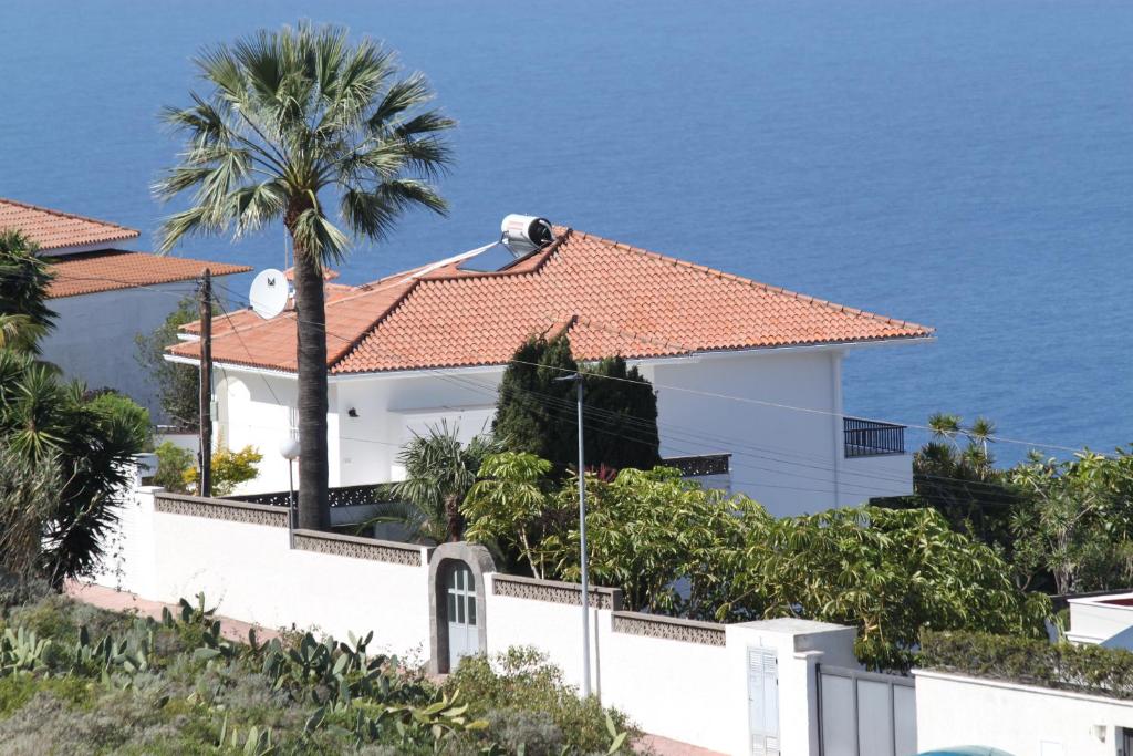 Casa Blanca photo 2