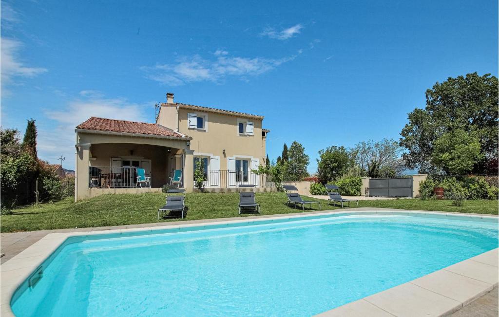 Beautiful Home In Aubignan With Wifi, Private Swimming Pool And Outdoor Swimming Pool